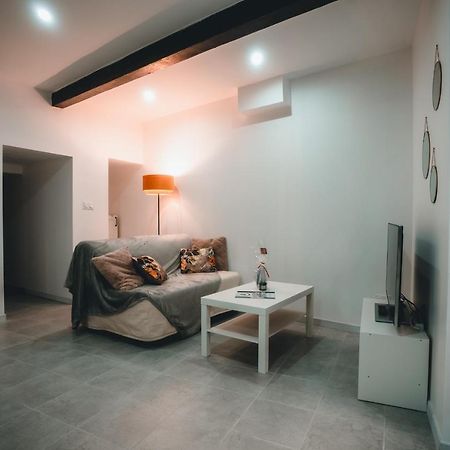 Appartement Neuf Et Moderne Dans Le Centre Ville Баньоль-сюр-Сез Экстерьер фото