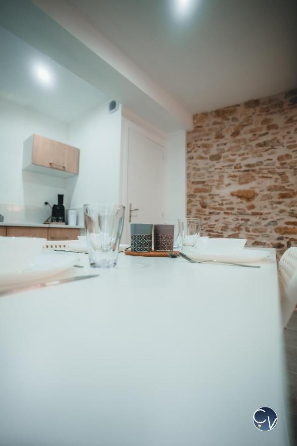 Appartement Neuf Et Moderne Dans Le Centre Ville Баньоль-сюр-Сез Экстерьер фото