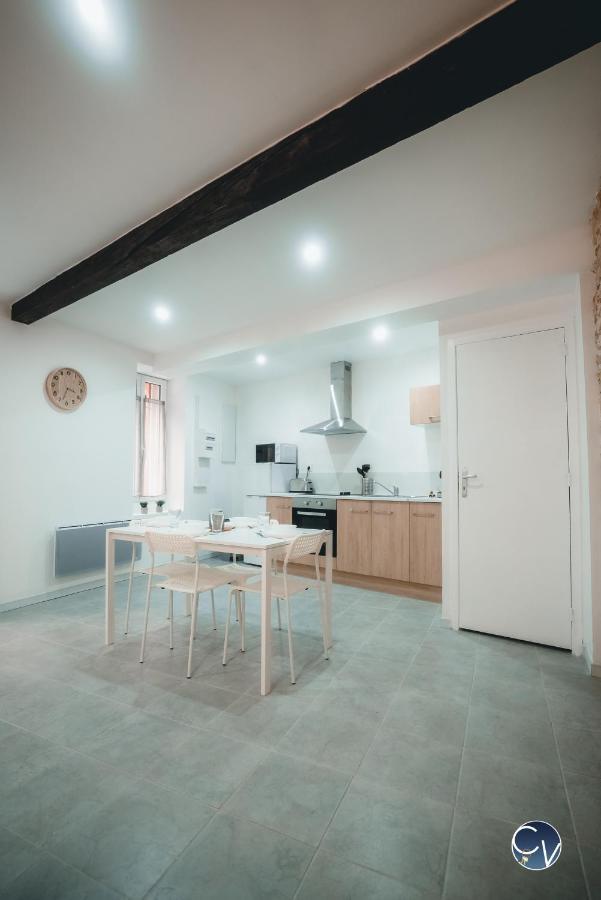 Appartement Neuf Et Moderne Dans Le Centre Ville Баньоль-сюр-Сез Экстерьер фото